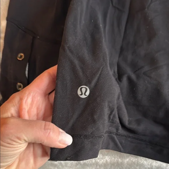 Lululemon Ride On Henley - Picture 3 of 4